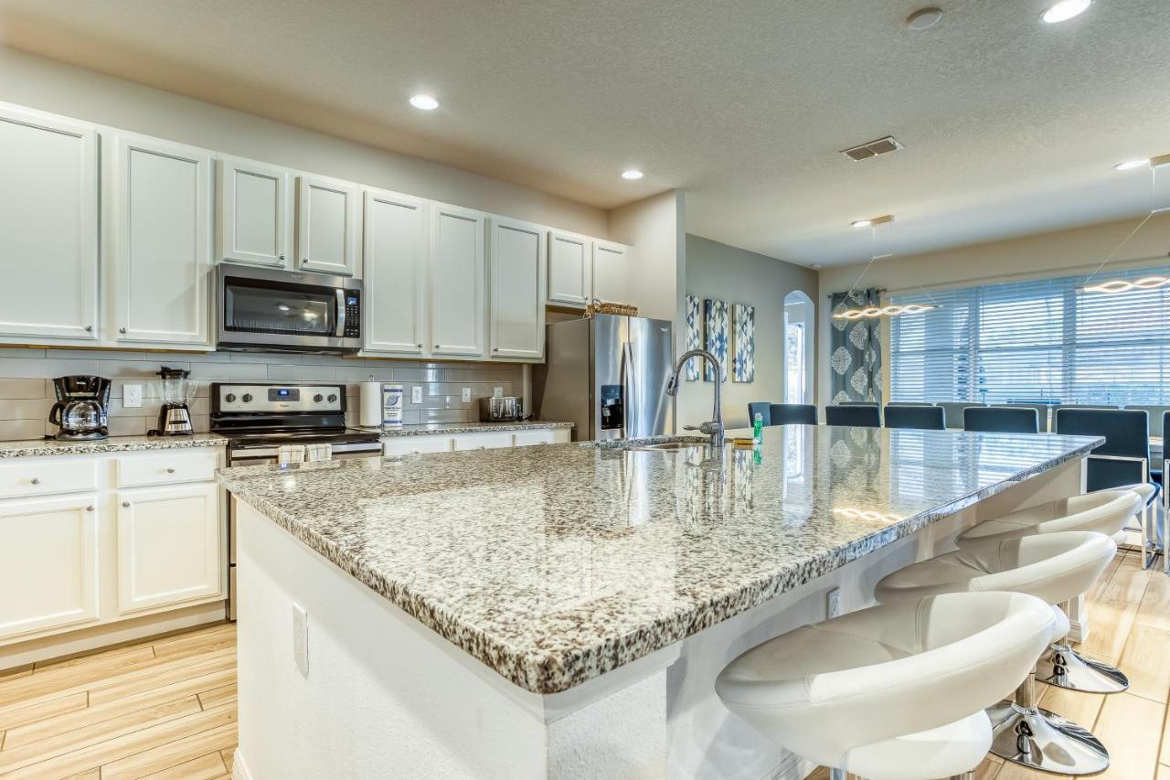 Coastal Breeze Villa Davenport Bagian luar foto