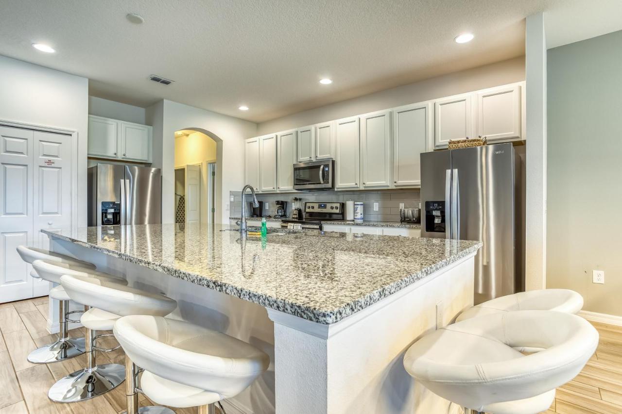 Coastal Breeze Villa Davenport Bagian luar foto